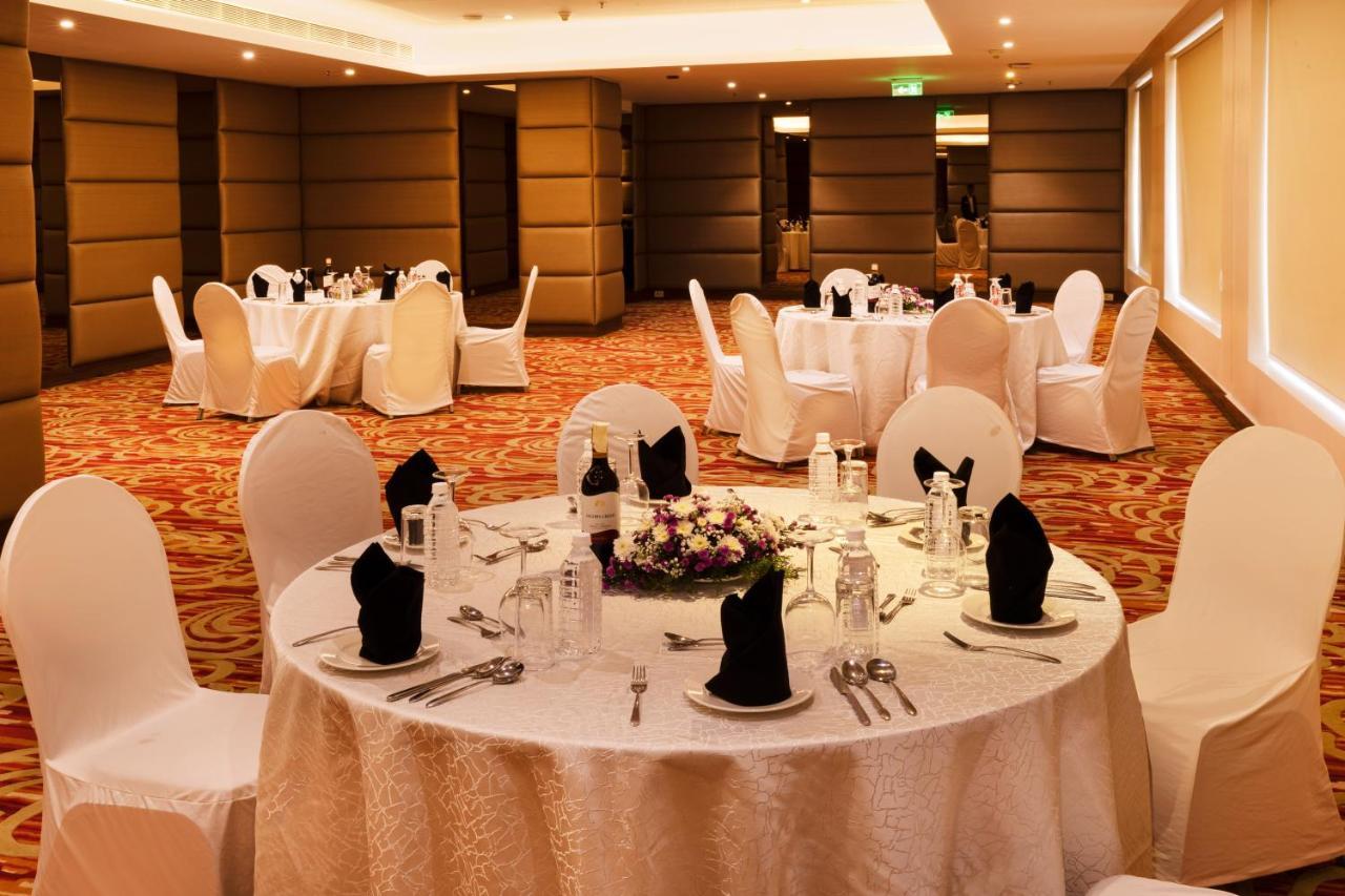 Courtyard By Marriott Pune Chākan Kültér fotó